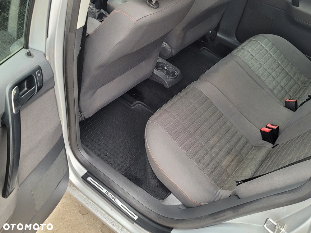 Volkswagen Polo 1.4 TDI Sportline - 12