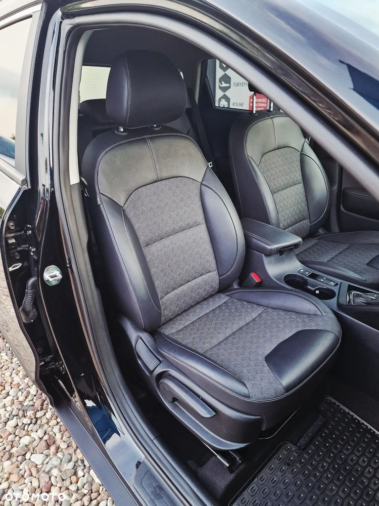 Kia Niro 1.6 GDI Hybrid L Business Line - 30