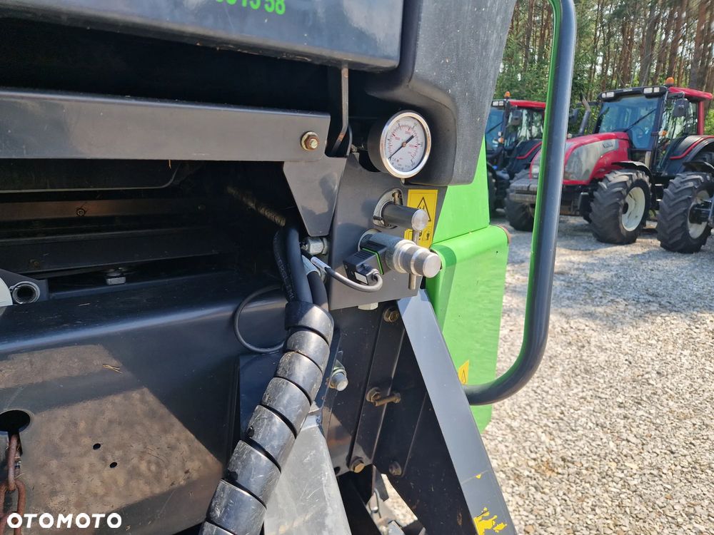 John Deere 570 - 27