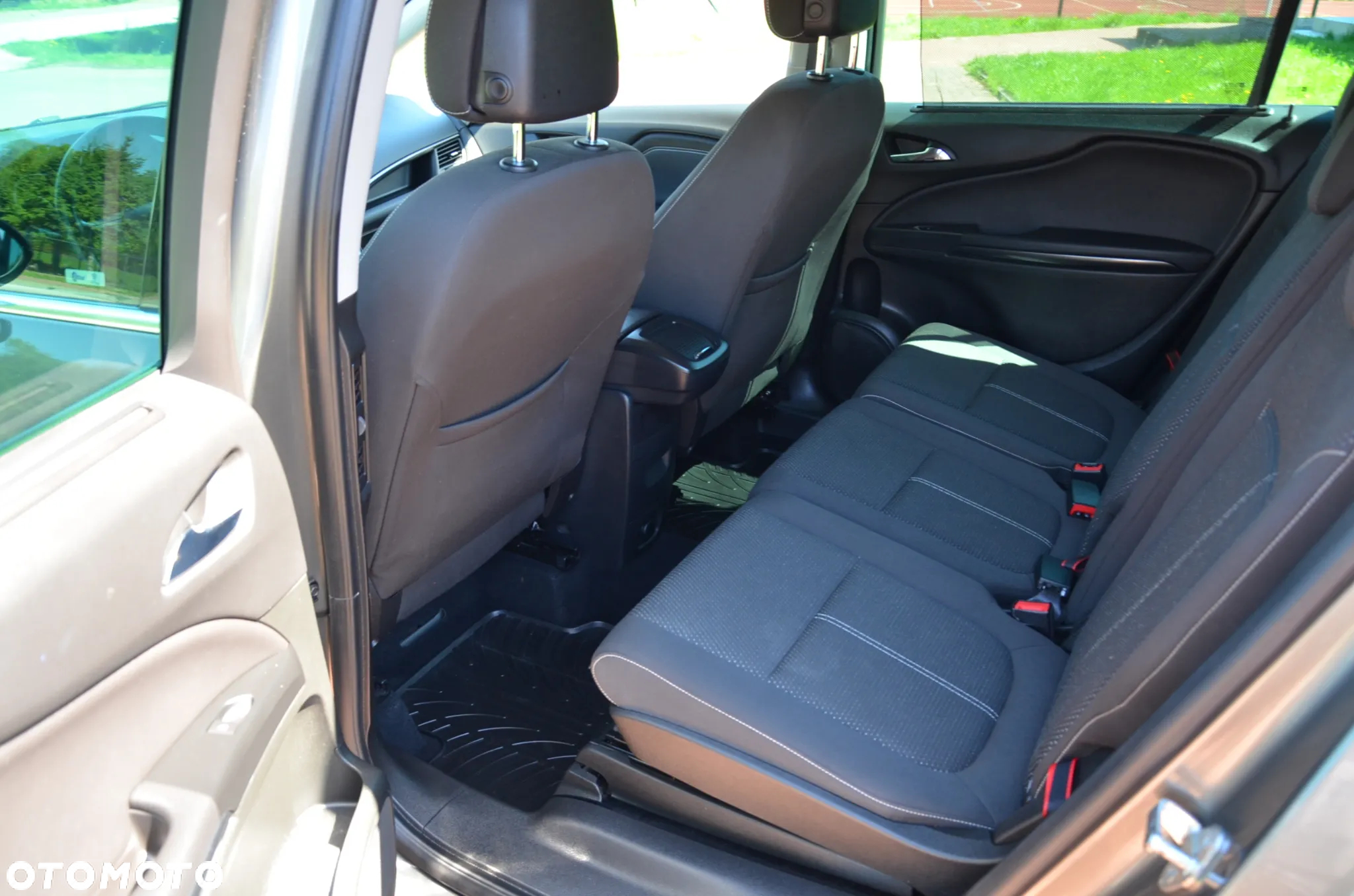 Opel Zafira 1.6 CDTI Elite S&S - 18