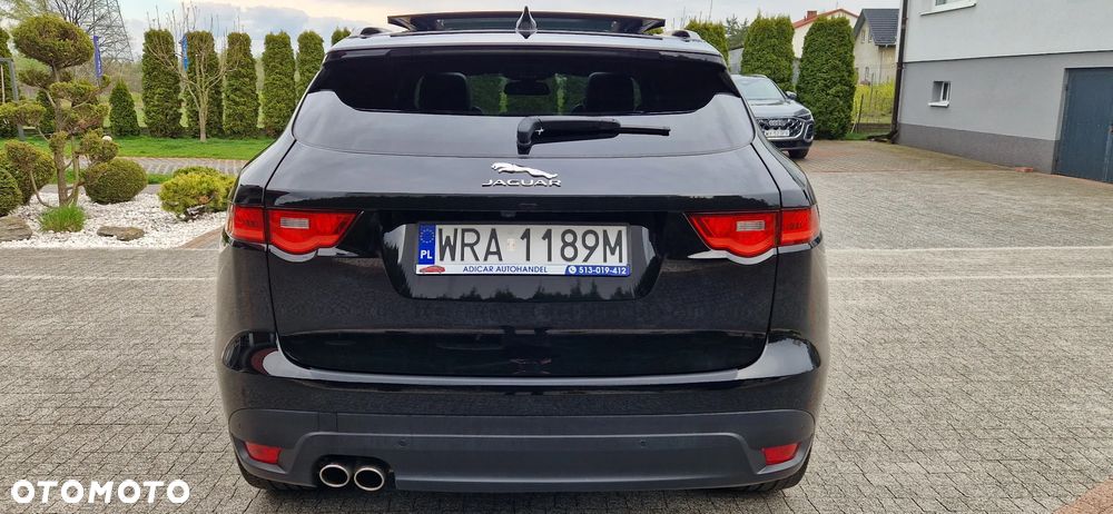 Jaguar F-Pace - 5