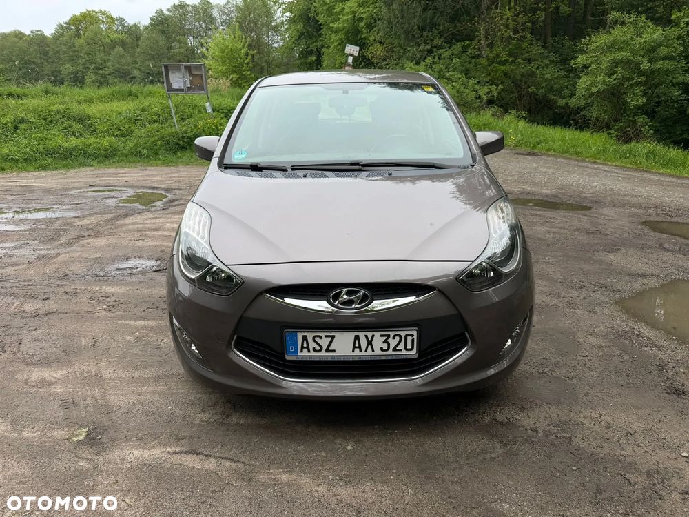 Hyundai ix20 1.6 blue Trend - 11