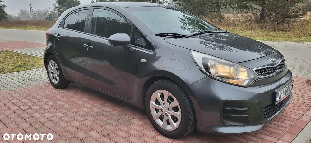 Kia Rio 1.4 M - 16