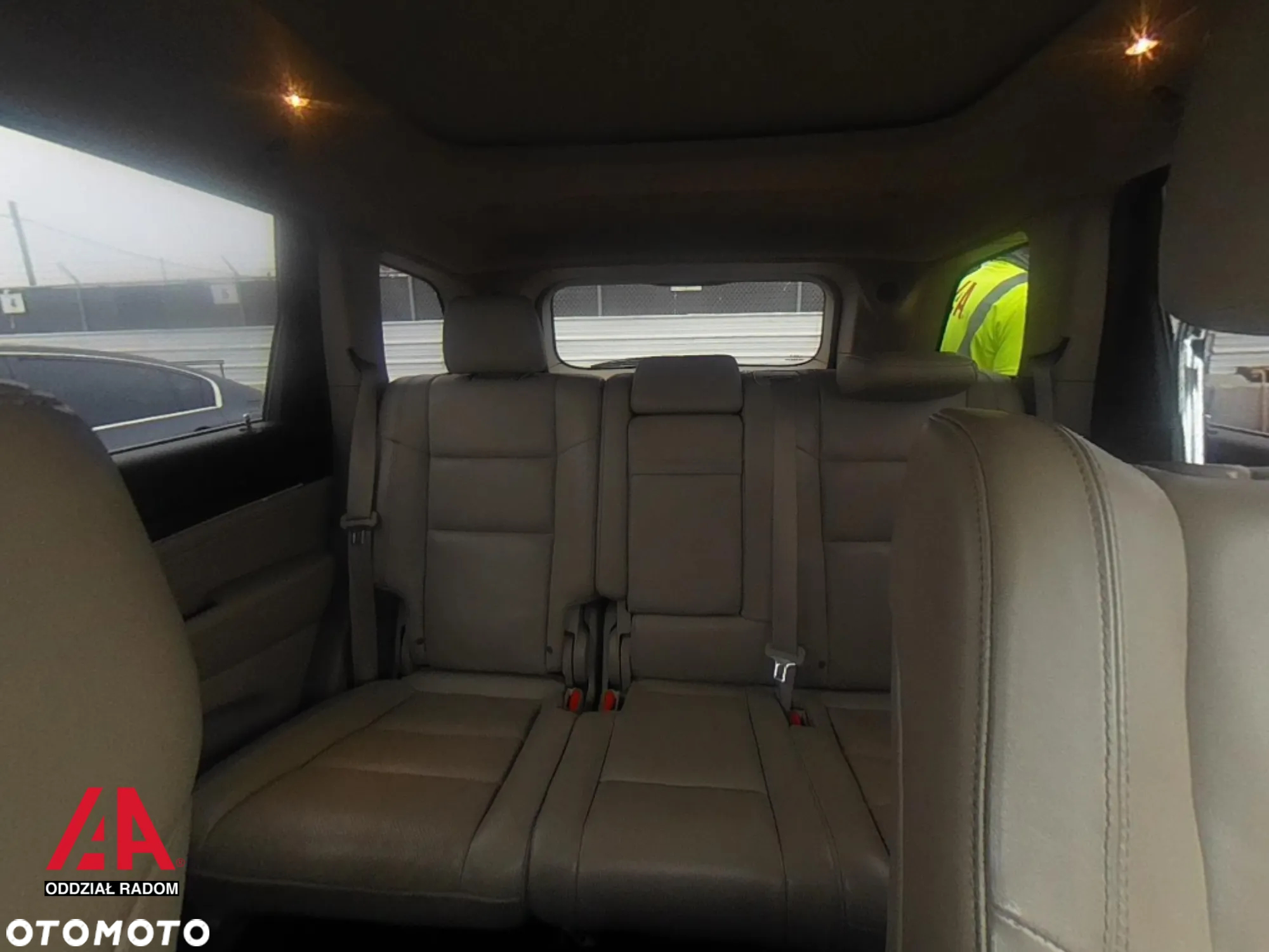 Jeep Grand Cherokee 3.6 V6 Overland - 11