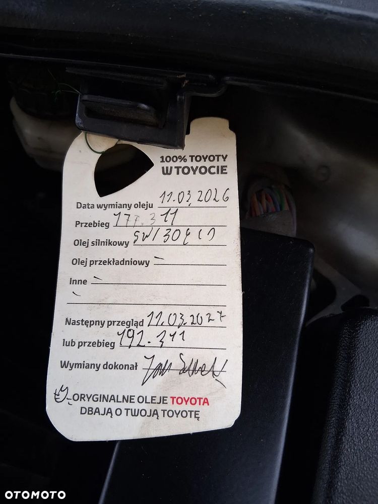 Toyota Avensis 1.8 Sol NAVI - 15