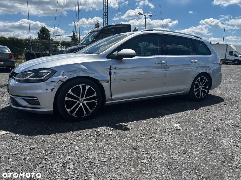 Volkswagen Golf 2.0 TDI SCR DSG Highline - 15