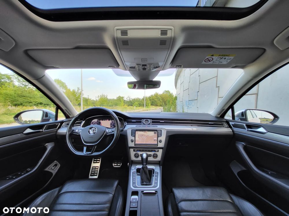Volkswagen Passat Alltrack - 21