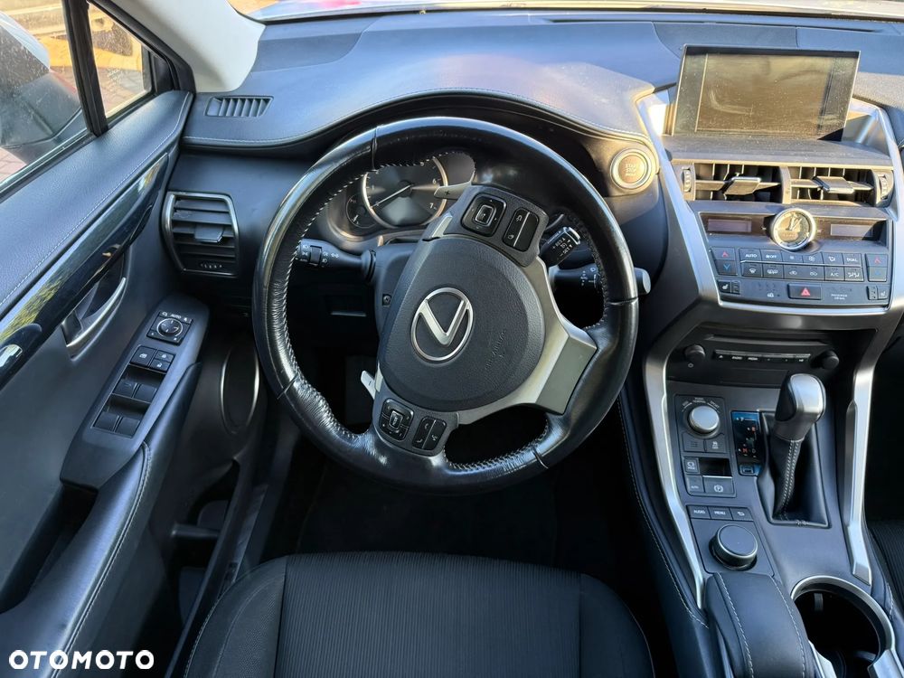 Lexus NX 200t Elegance AWD - 18