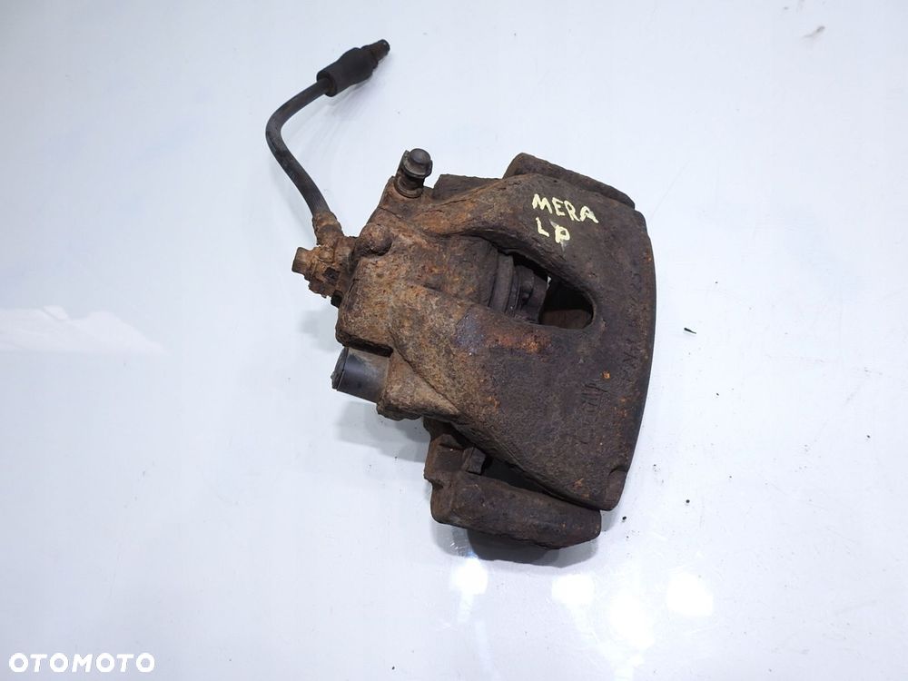 ZACISK HAMULCOWY LEWY PRZÓD OPEL MERIVA A - 8
