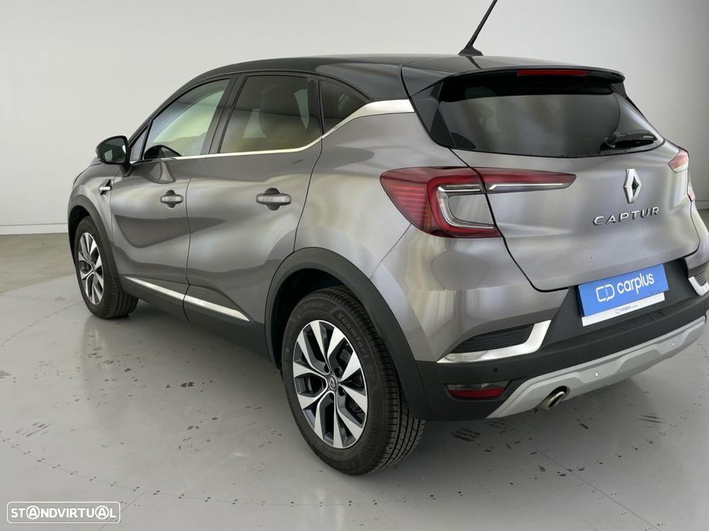 Renault Captur 1.5 dCi Exclusive — fotografia 24