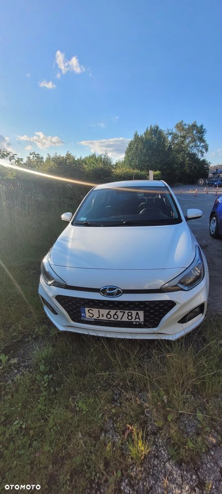 Hyundai i20 - 3