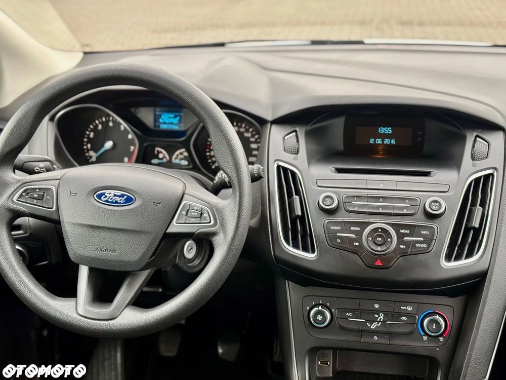 Ford Focus 1.0 EcoBoost Edition - 16