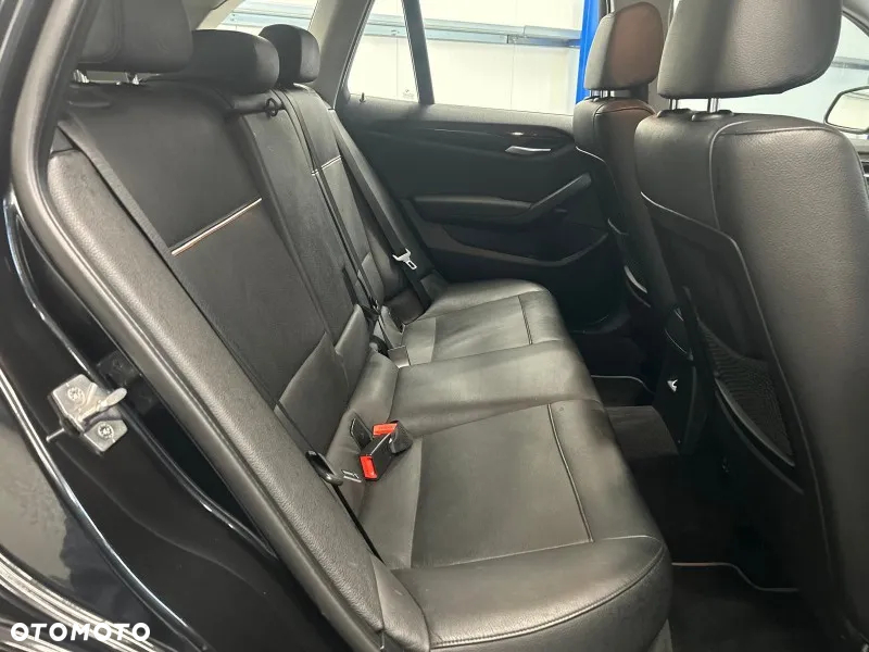 BMW X1 xDrive18d xLine - 30