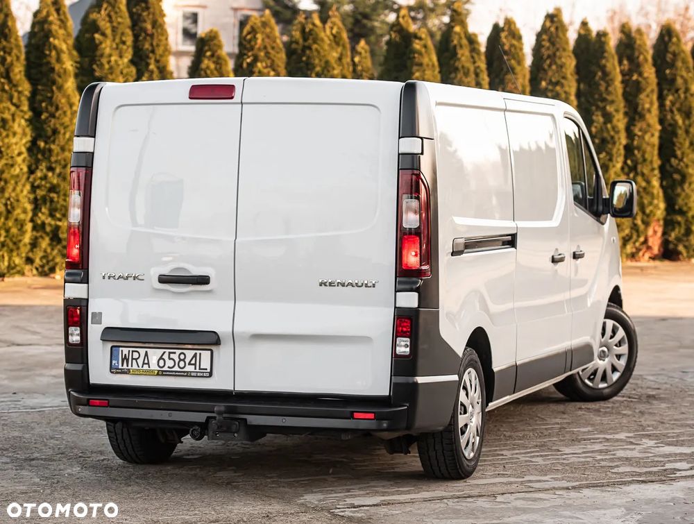 Renault TRAFIC - 9