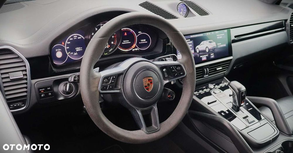 Porsche Cayenne - 11