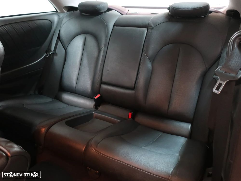 Mercedes-Benz CLK 270 - 13