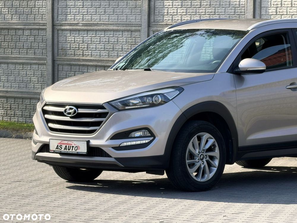 Hyundai Tucson blue 1.7 CRDi 2WD Style - 25