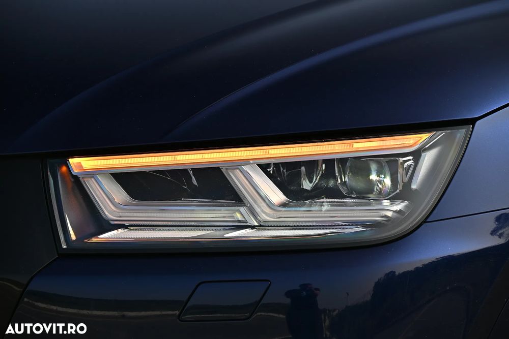 Audi Q5 55 TFSIe quattro S tronic S line business - 26