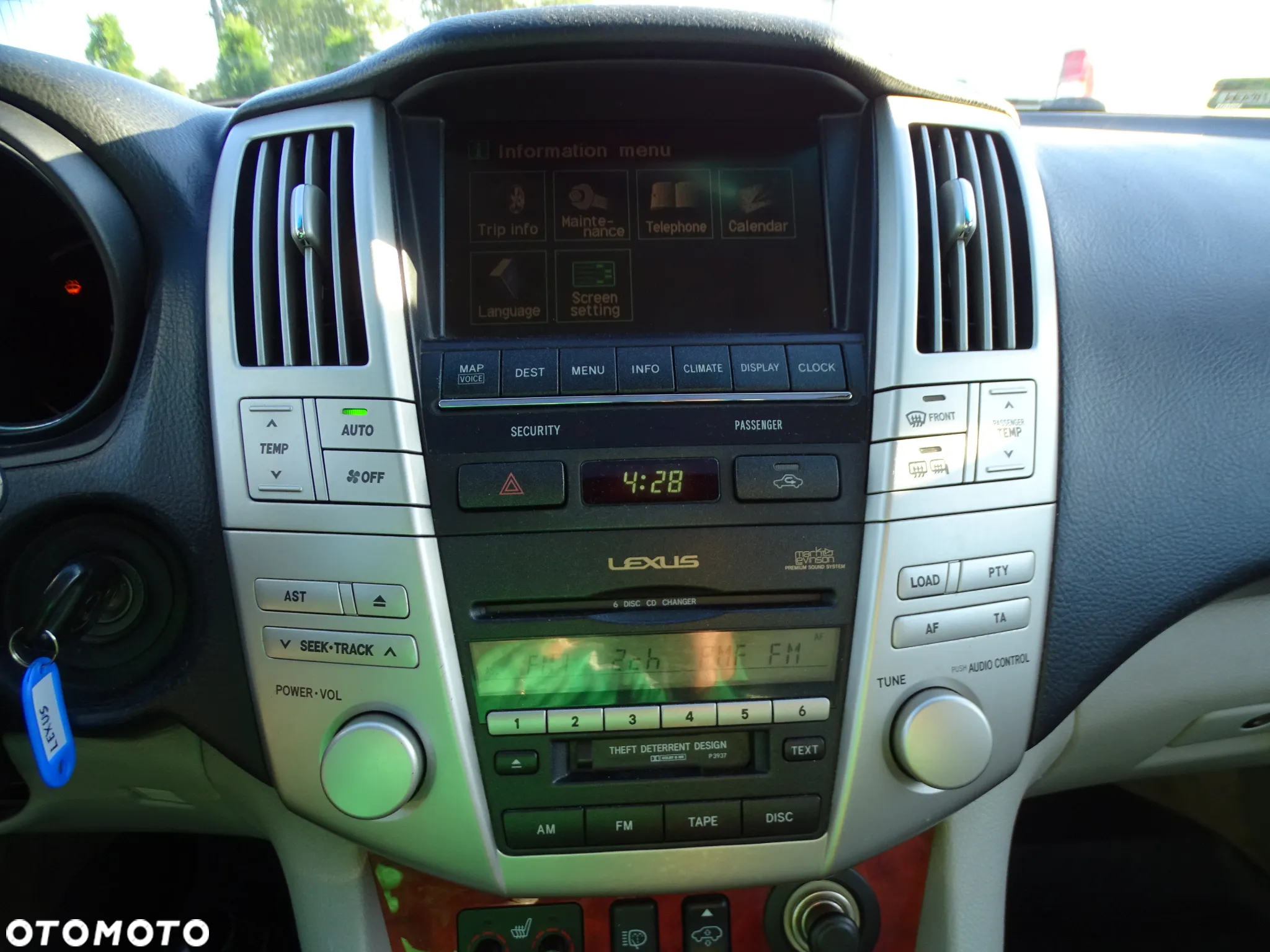 Lexus RX 300 Lux - 25
