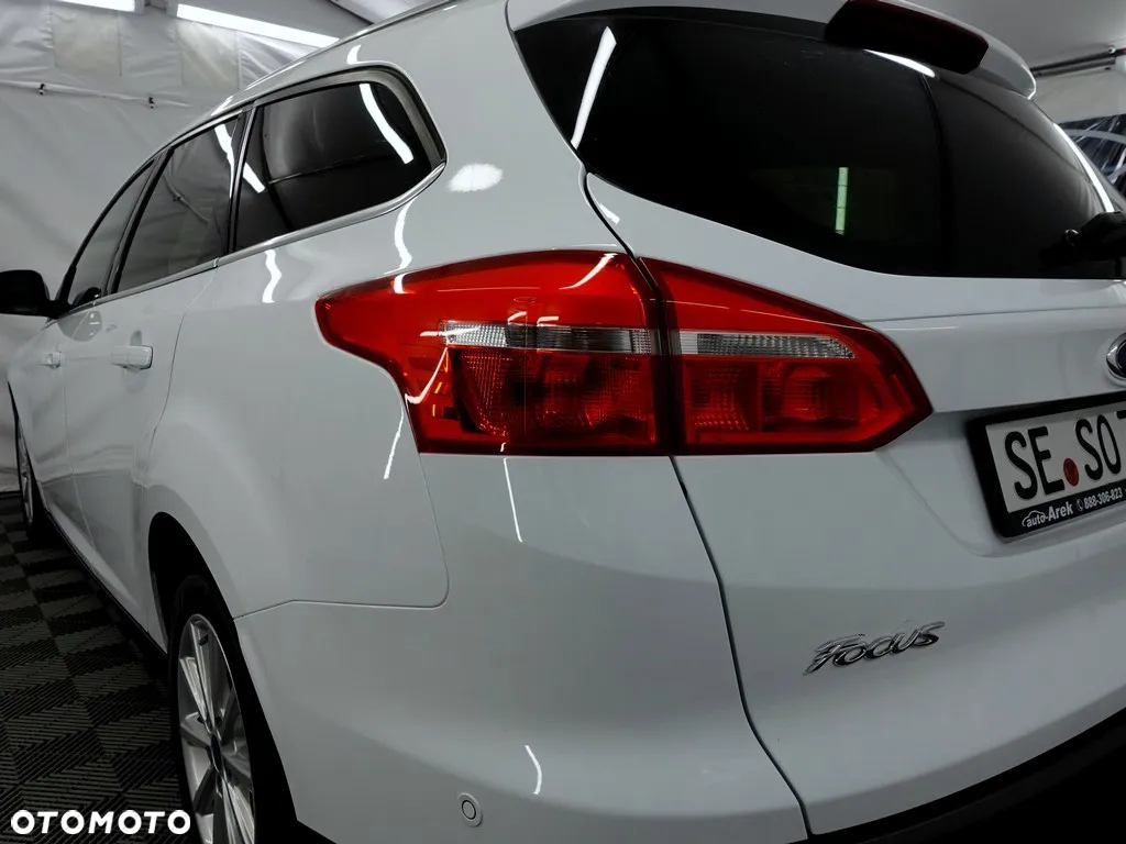 Ford Focus 2.0 TDCi Titanium ASS - 24