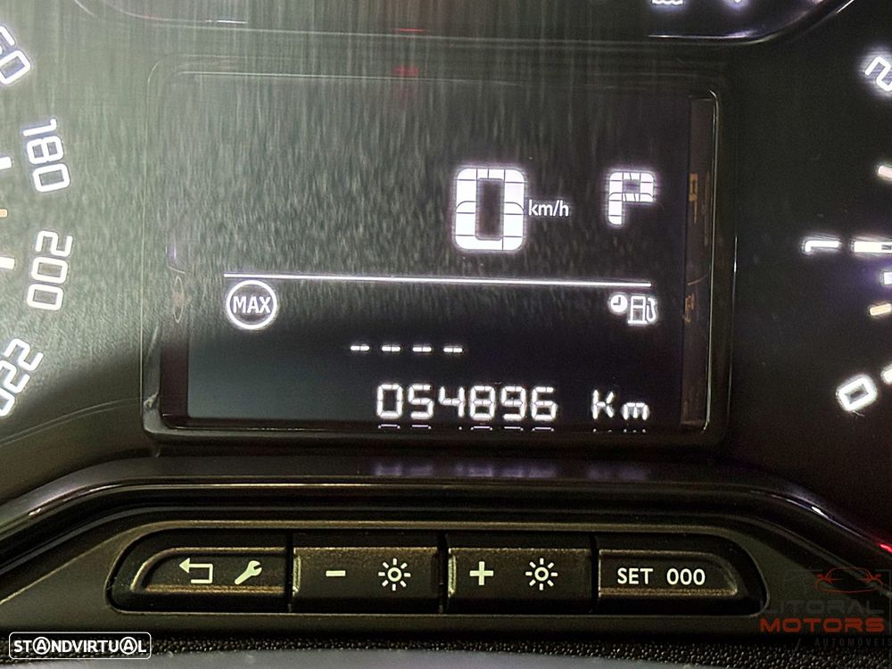 Citroën C3 1.2 PureTech Shine EAT6 - 26