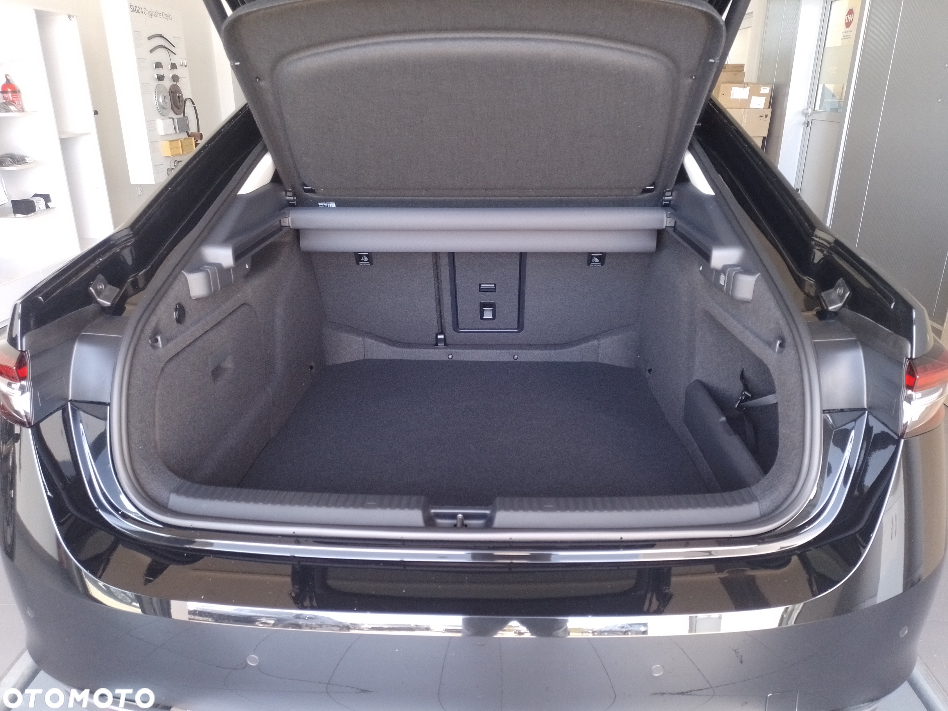Skoda Superb 2.0 TSI L&K DSG - 25