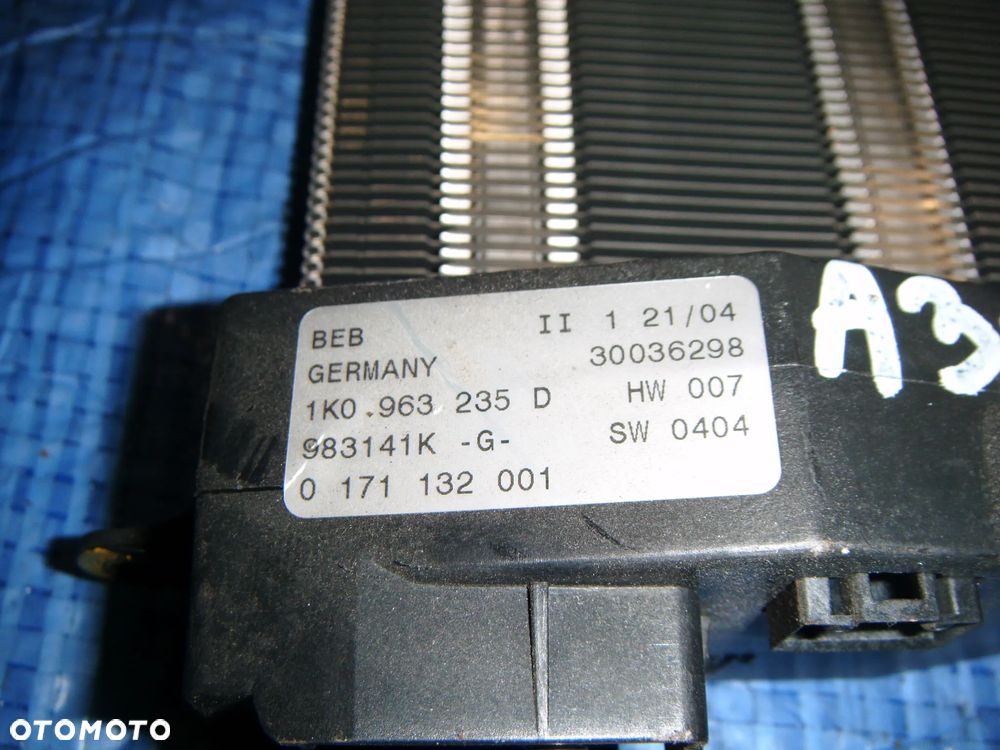 audi a3 8p nagrzewnica elektryczna  1k0963235d - 2