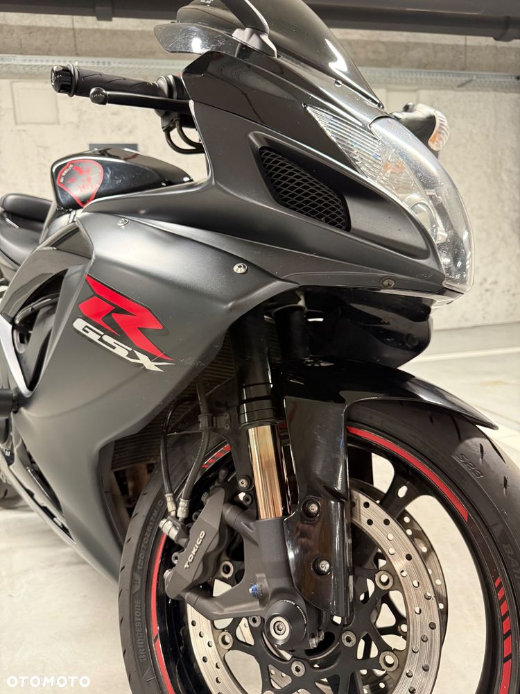 Suzuki GSX-R - 7