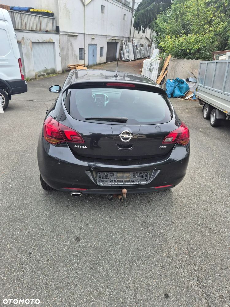 Opel Astra - 9