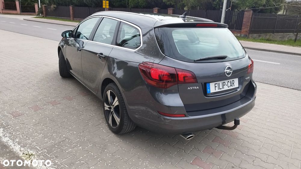 Opel Astra 1.4 Turbo Cosmo - 27
