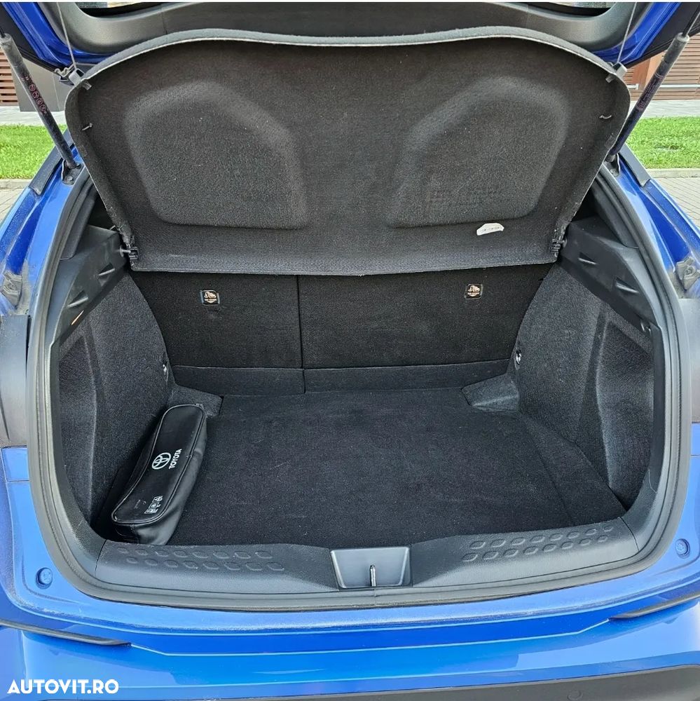 Toyota C-HR 1.8 HSD 4x2 CVT C-lassy LED - 10