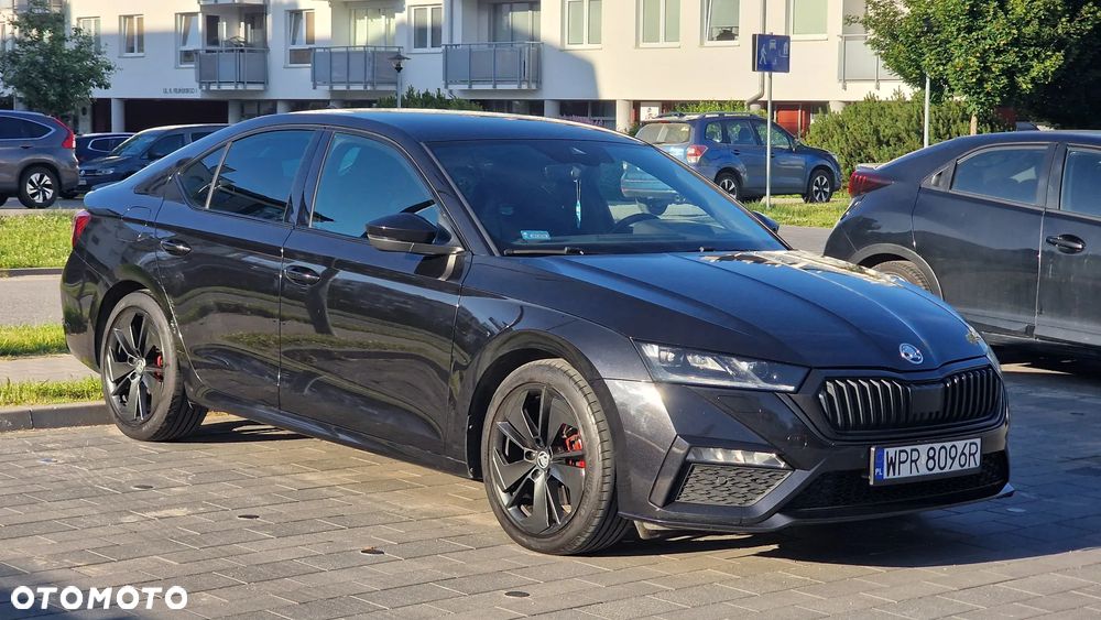 Skoda Octavia 2.0 TDI RS DSG - 4