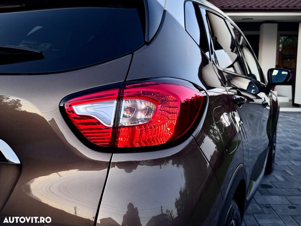 Renault Captur TCe Energy Xmod - 17