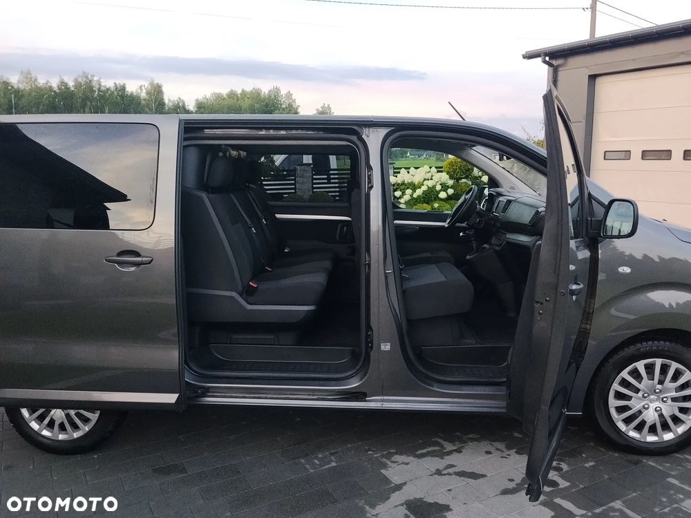 Opel Vivaro - 8