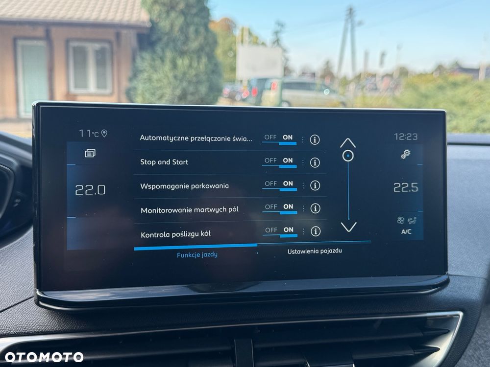 Peugeot 3008 1.5 BlueHDi GT S&S - 23