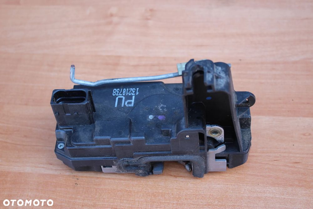 ZAMEK DRZWI LEWY TYŁ TYLNY OPEL ASTRA H ZAFIRA B 5 PIN PU 13210738 - 5