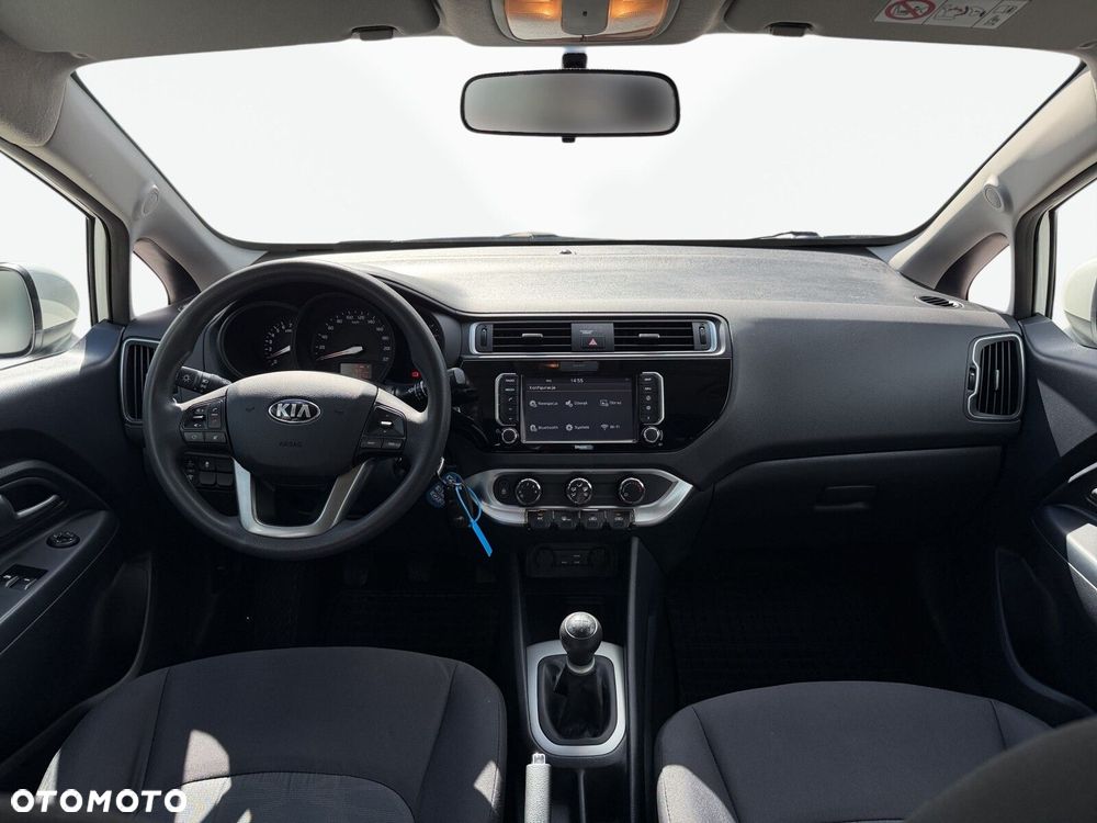 Kia Rio 1.2 M - 29