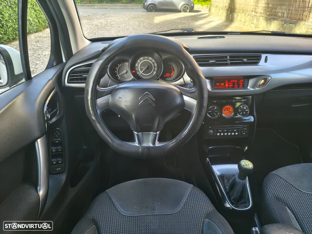 Citroën C3 1.4 HDi Exclusive 99g - 24