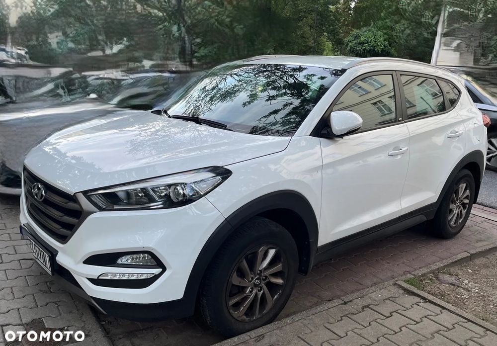Hyundai Tucson 1.6 GDI BlueDrive GO 2WD - 1