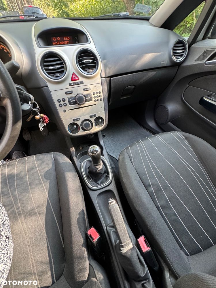 Opel Corsa - 13