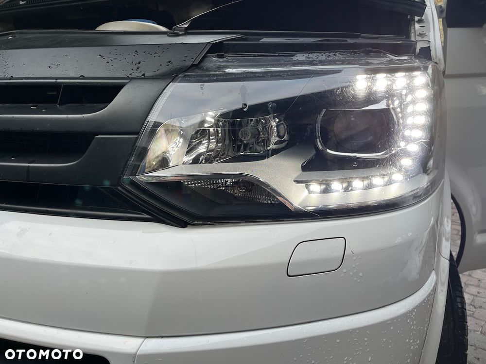 Volkswagen Transporter - 9