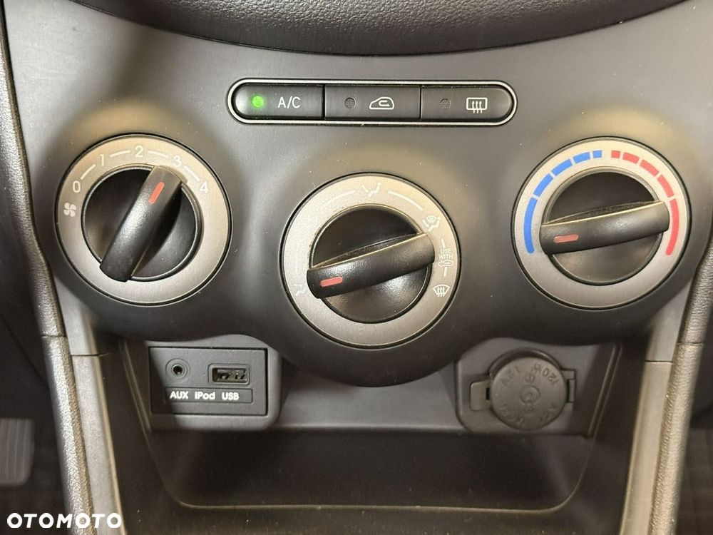Hyundai i10 1.1 Comfort - 19