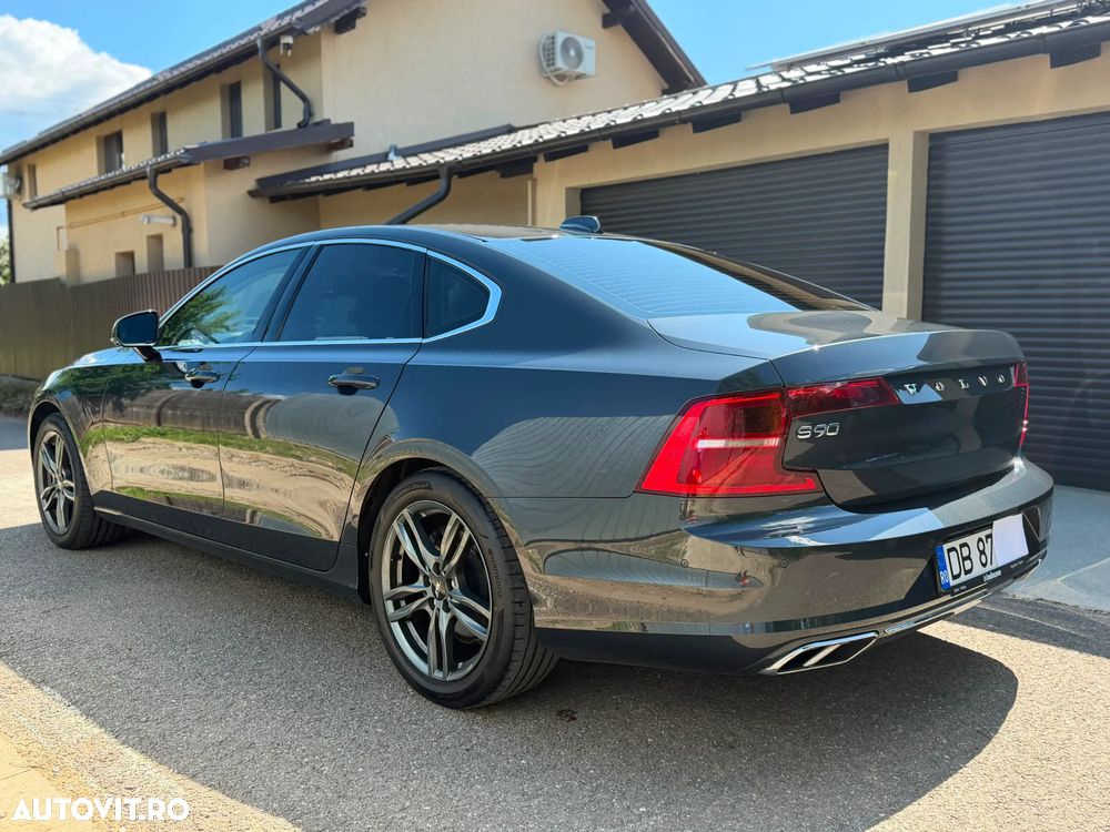 Volvo S90 - 1