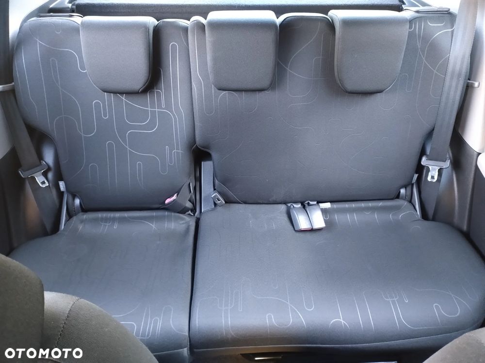 Toyota Yaris 1.33 Active - 33