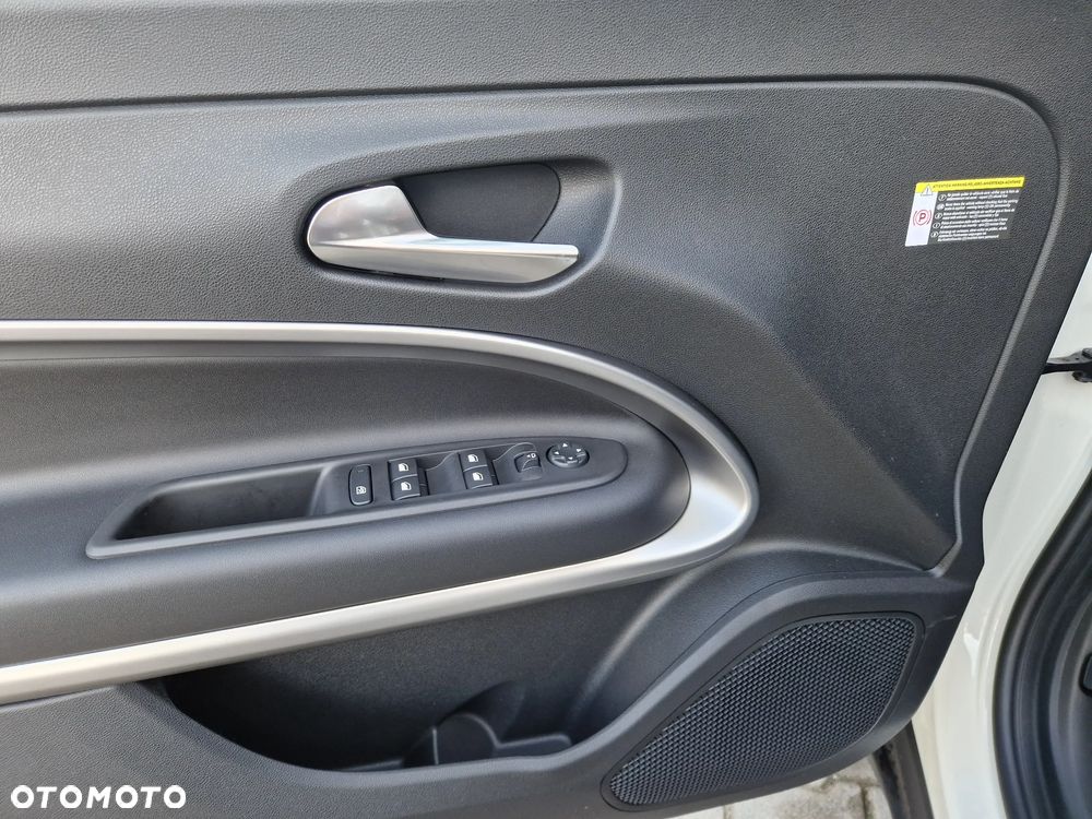 Jeep Avenger 1.2 T3 mHEV Summit FWD eDCT6 - 12