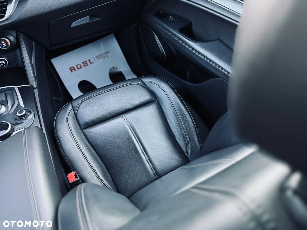 Alfa Romeo Stelvio 2.0 Turbo Super Q4 - 21