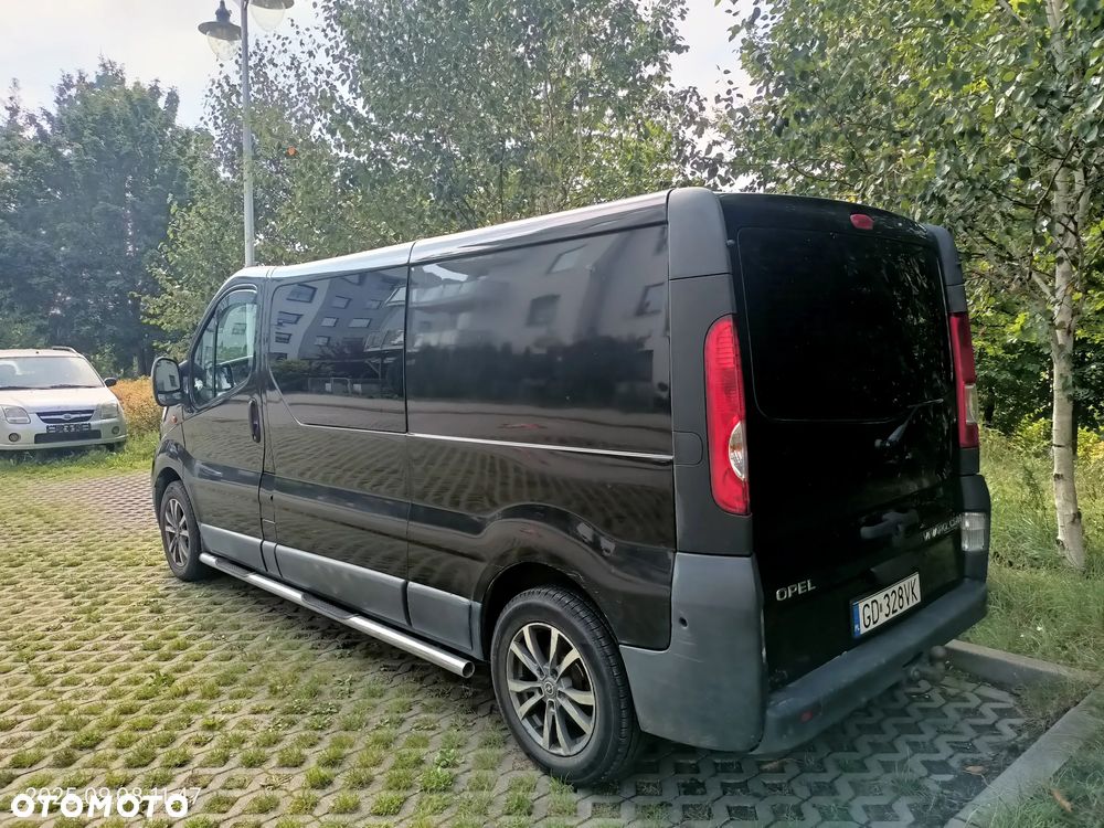 Opel Vivaro - 2