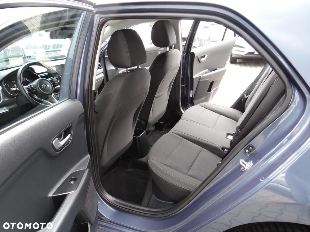 Kia Rio 1.2 Edition 7 - 38