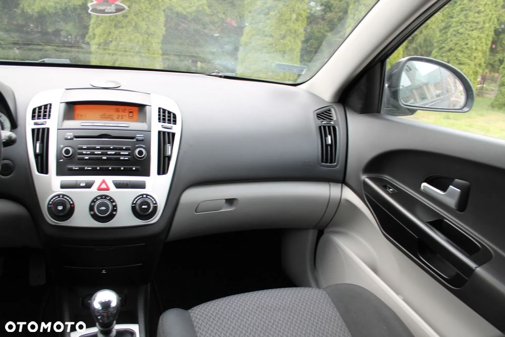 Kia Ceed 2.0 Optimum - 28