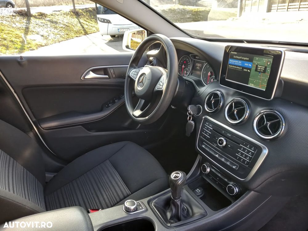 Mercedes-Benz A 180 CDI (BlueEFFICIENCY) - 6